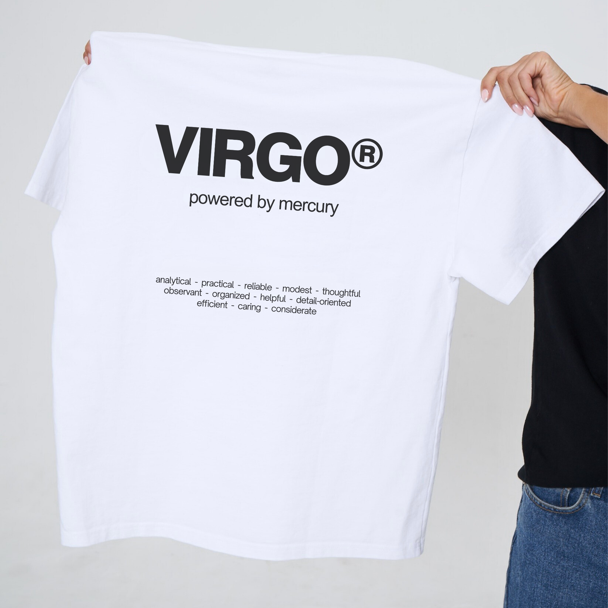 THE SIGNATURE T-SHIRT