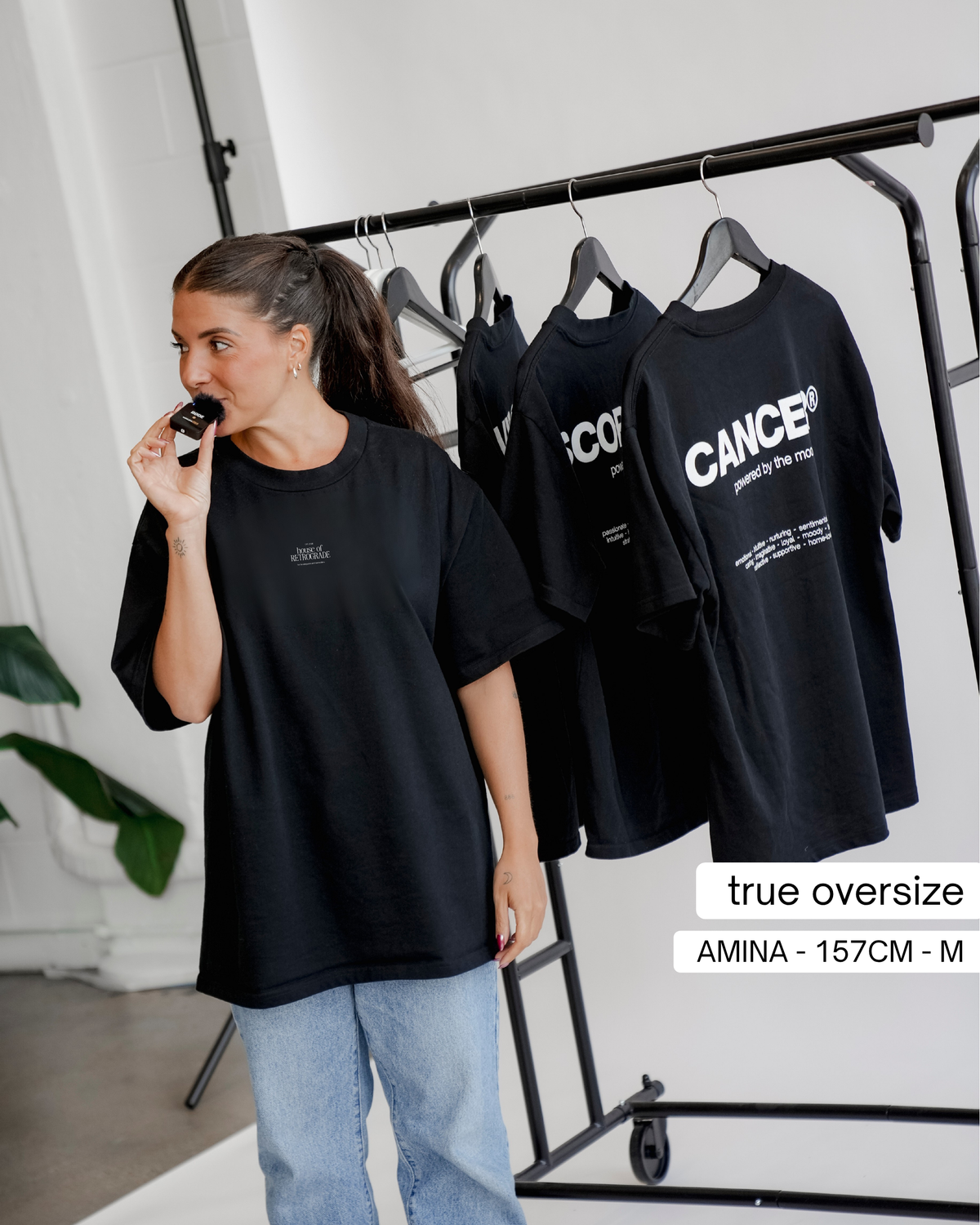 THE SIGNATURE T-SHIRT