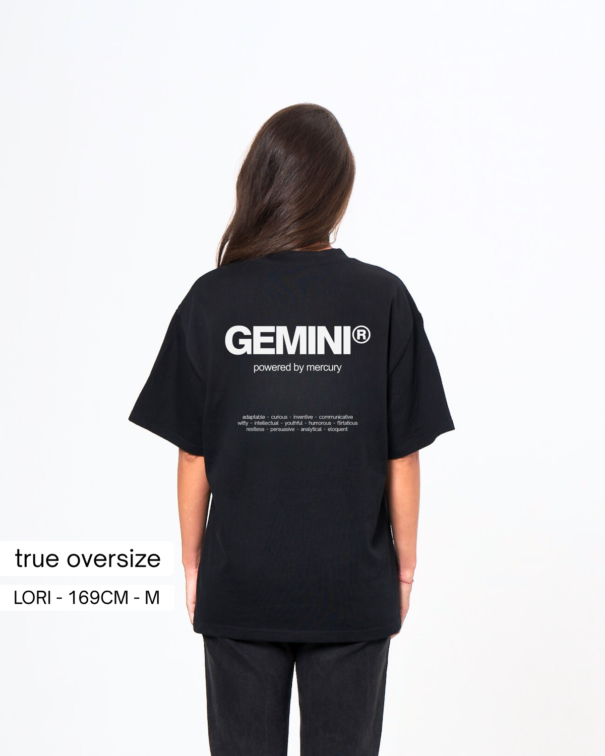 THE SIGNATURE T-SHIRT