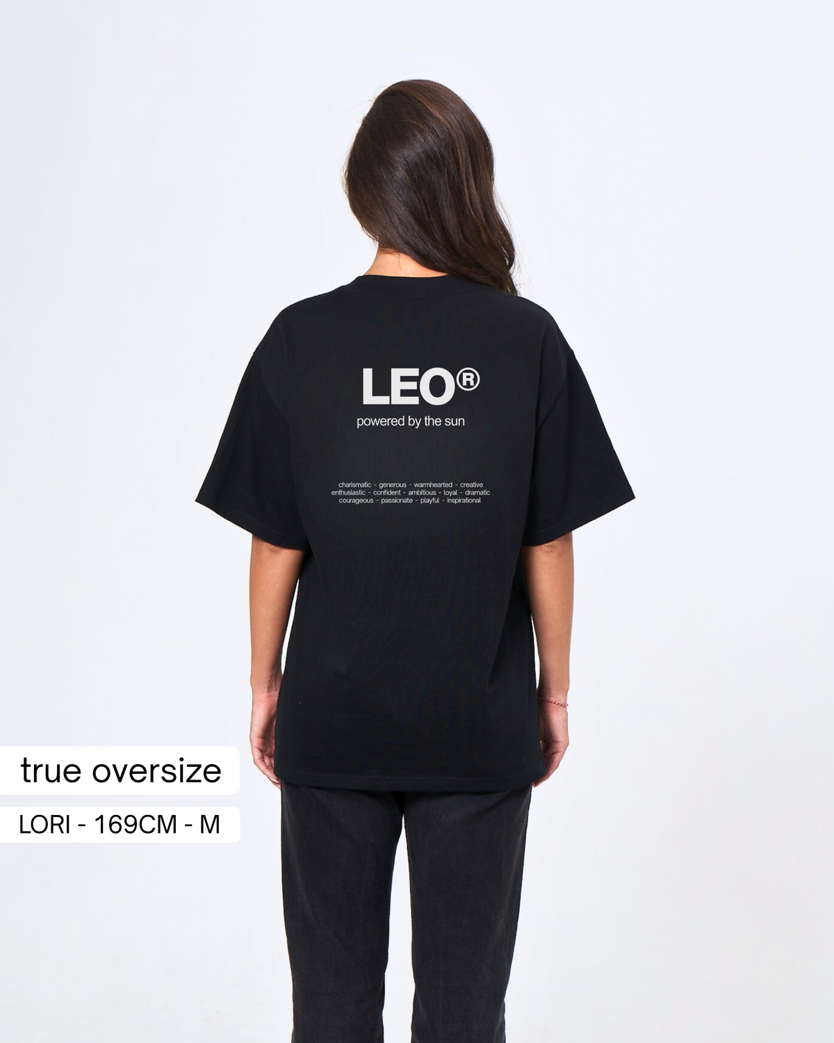 THE SIGNATURE T-SHIRT